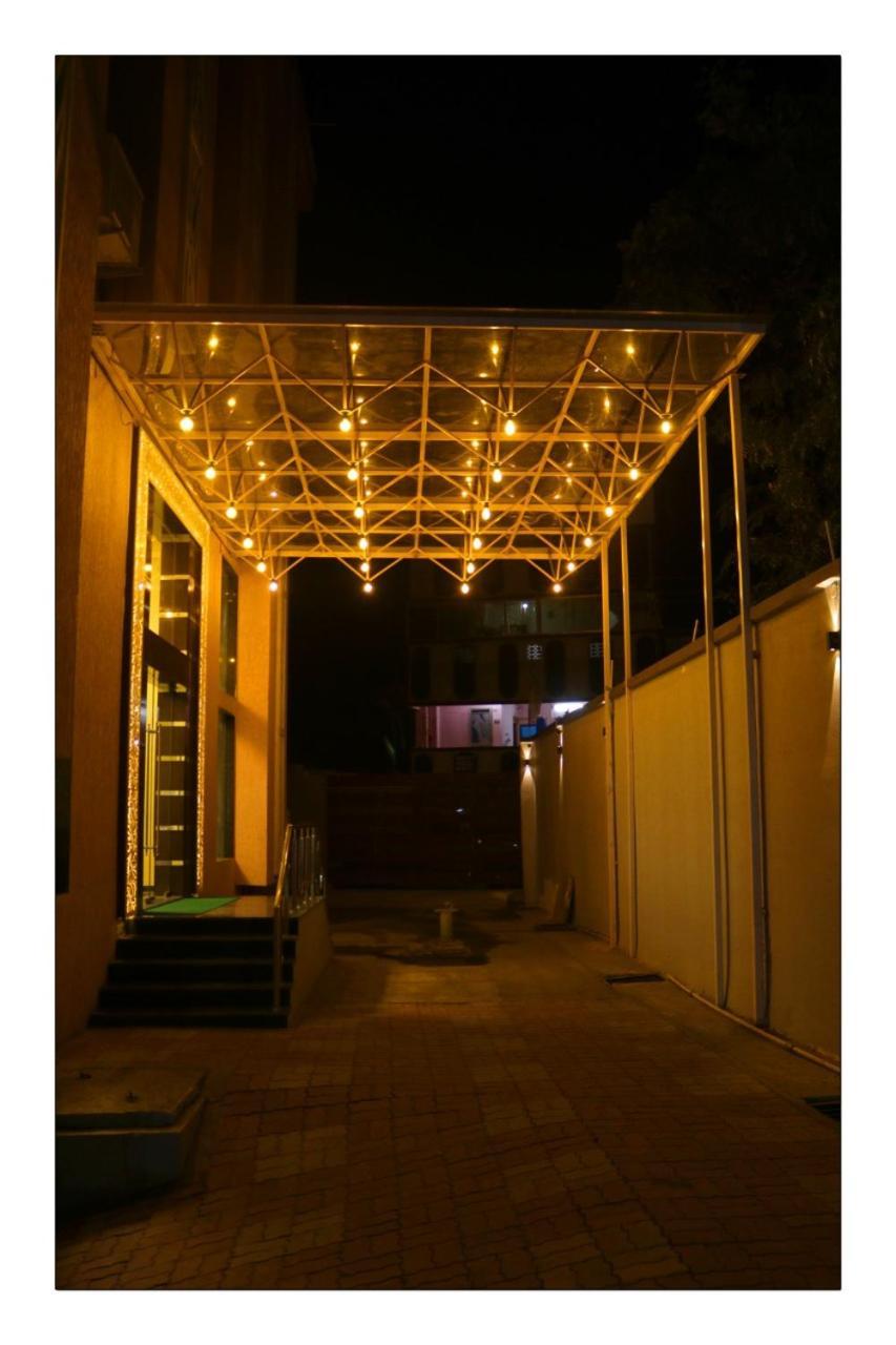Hotel Grand Surya Kodarma Exterior photo