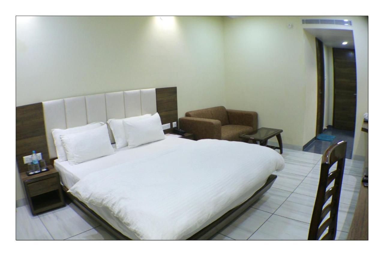 Hotel Grand Surya Kodarma Exterior photo